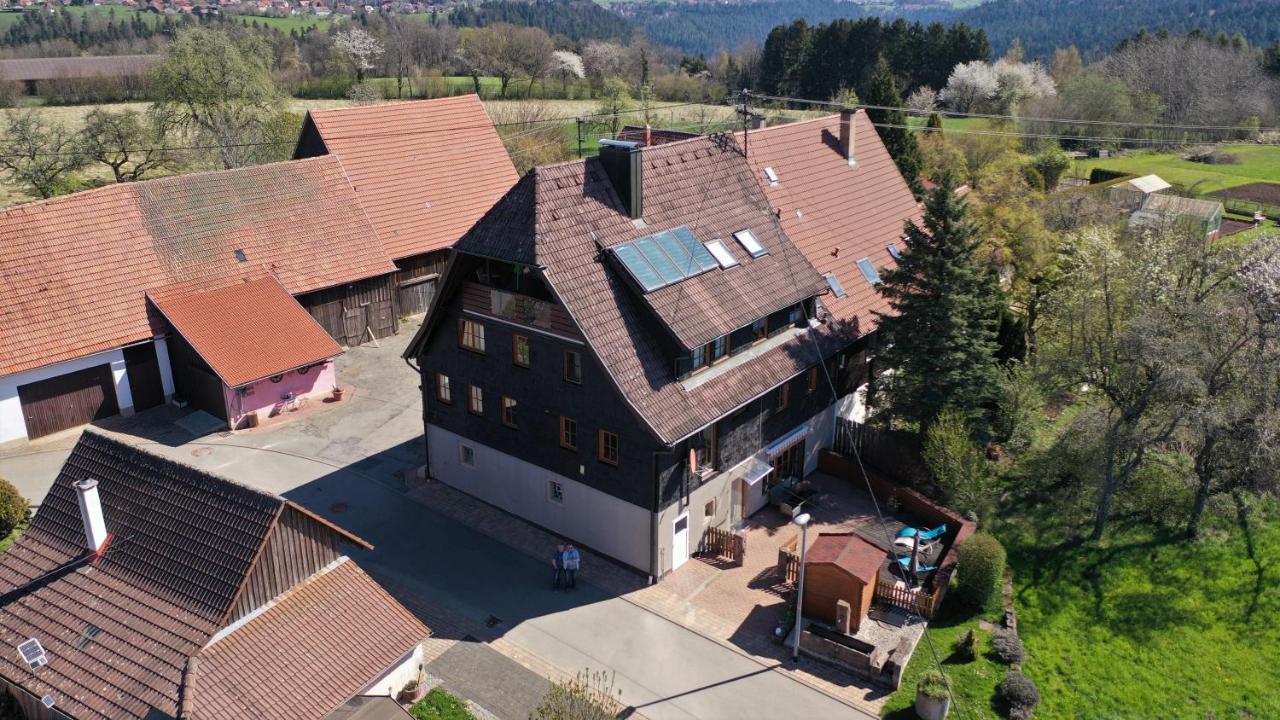 Ferienwohnung Harmonie Бад-Тайнах-Цавельштайн Экстерьер фото